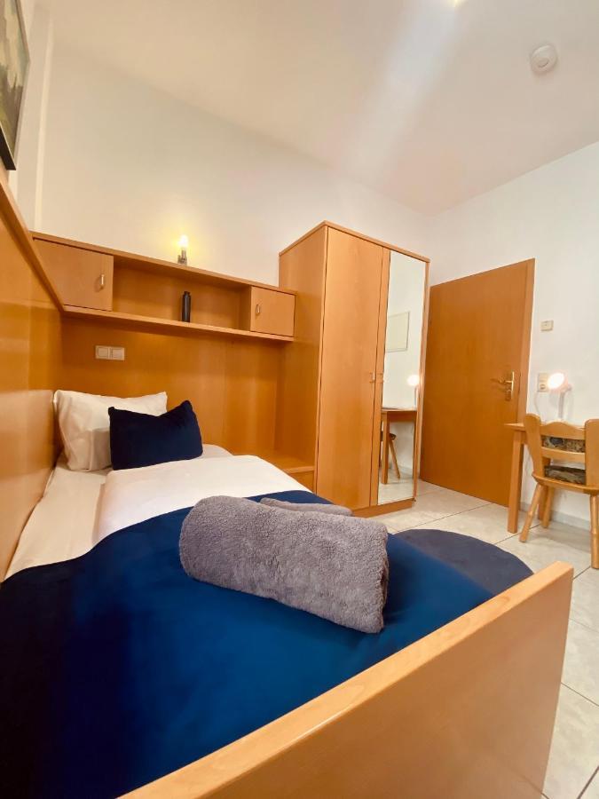 Hotel La Ferte Stuttgart Exterior photo